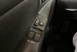 punainen Toyota Corolla 2006 kuva 23.