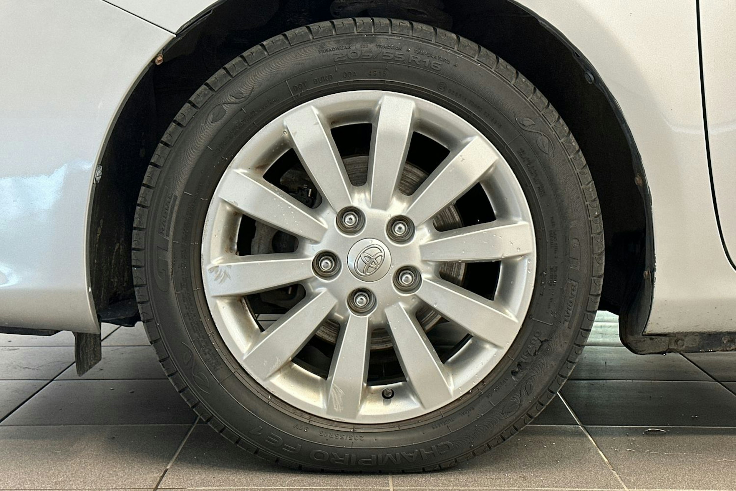 hopea Toyota Corolla 2007 kuva 9.