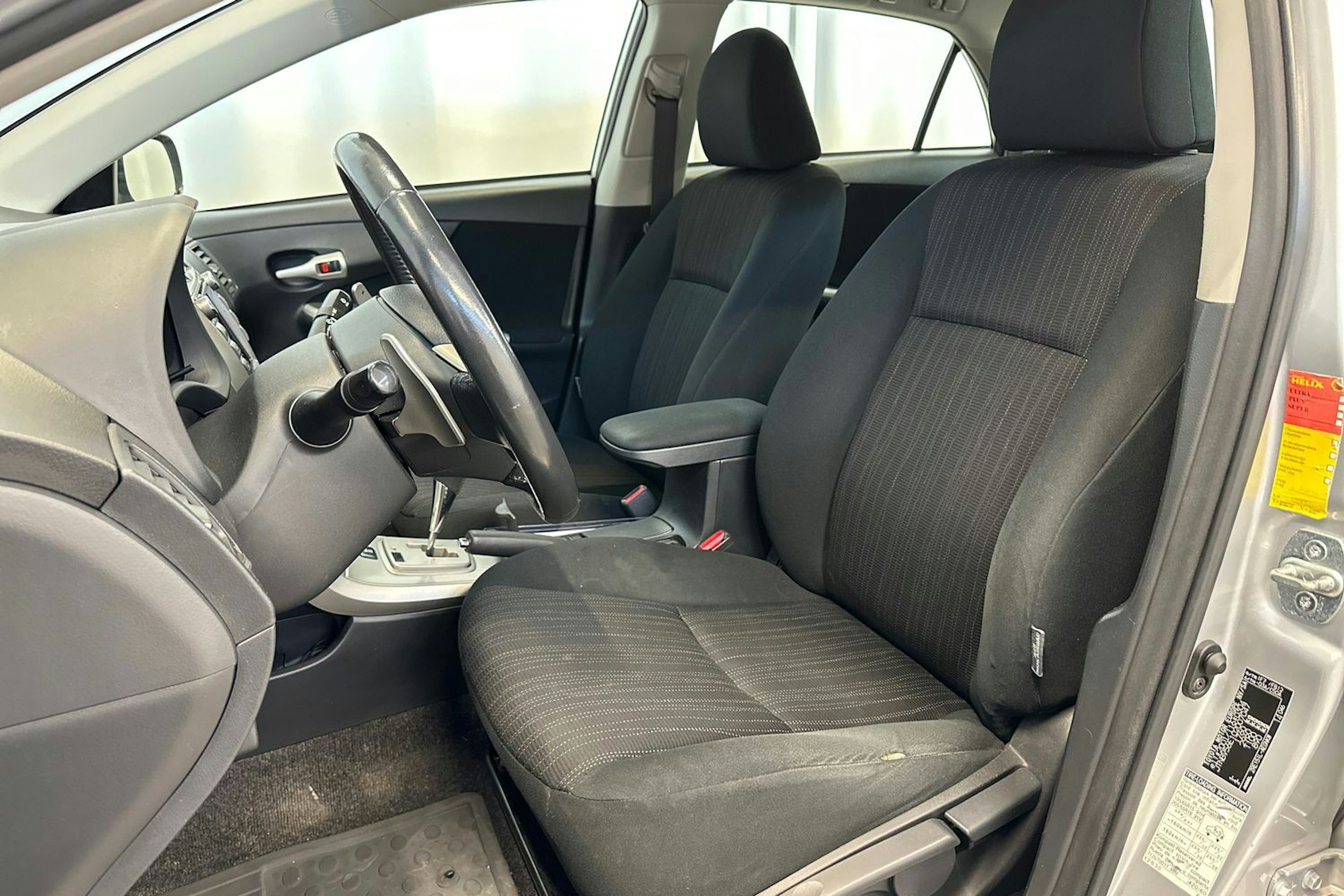 hopea Toyota Corolla 2007 kuva 11.