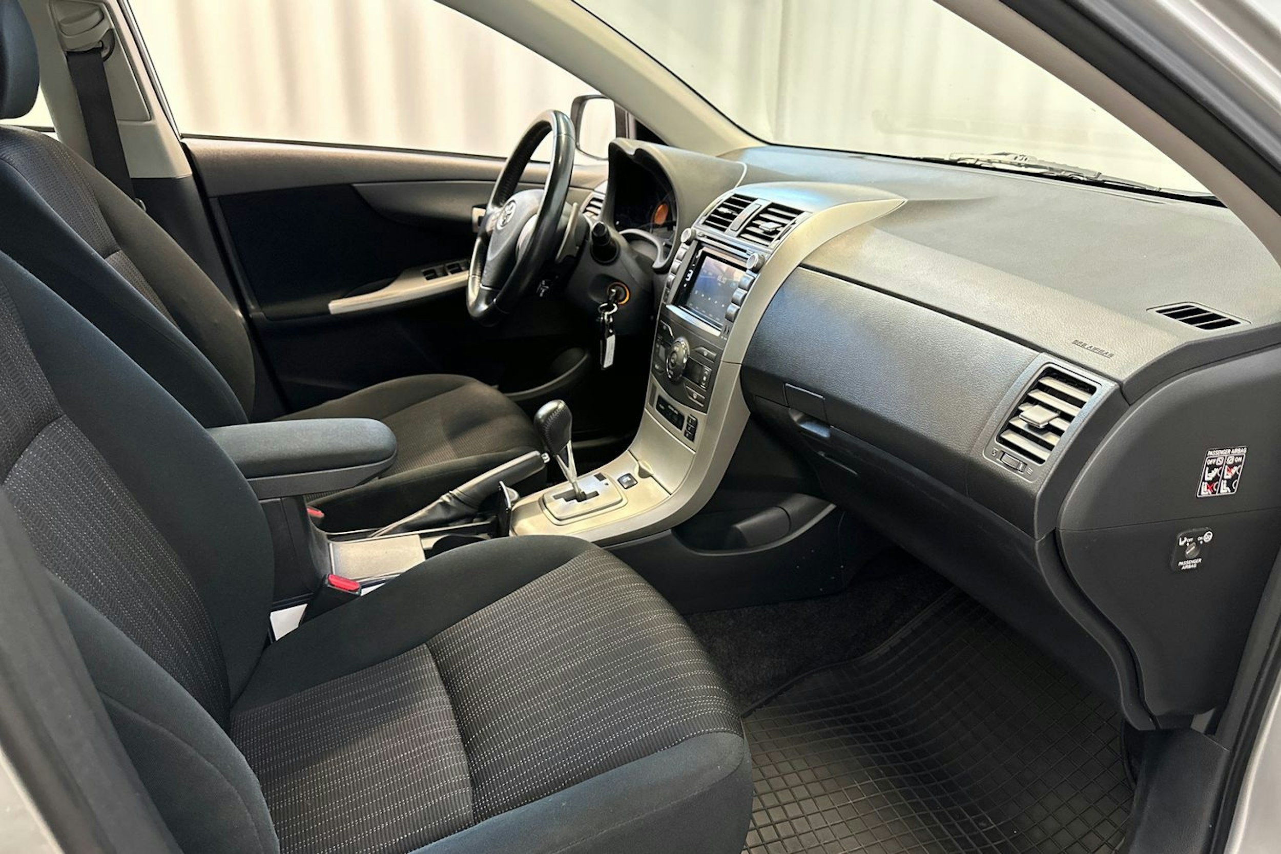 hopea Toyota Corolla 2007 kuva 12.