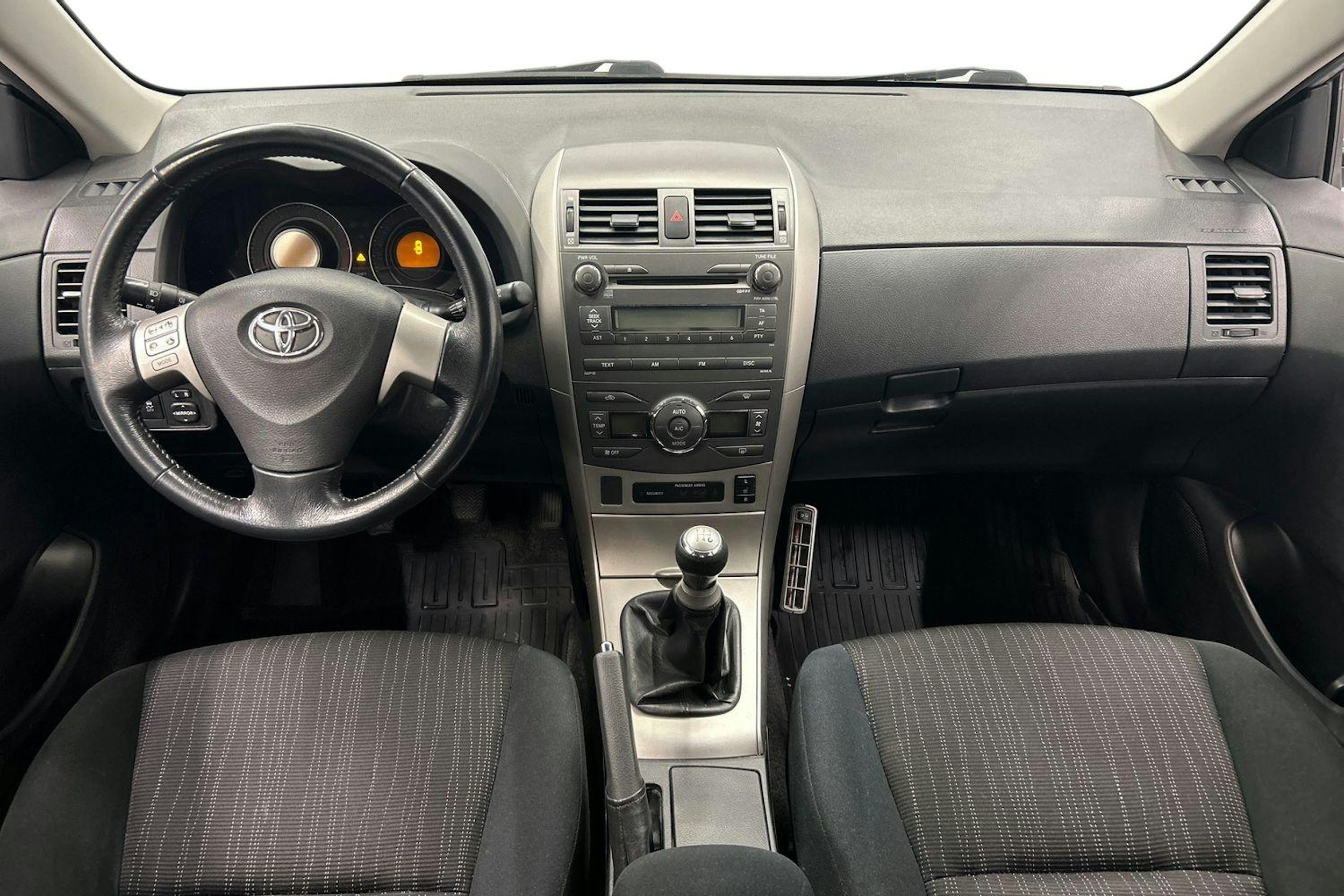 hopea Toyota Corolla 2007 kuva 7.