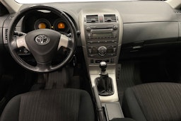 Harmaa Toyota Corolla 2008 kuva 9.