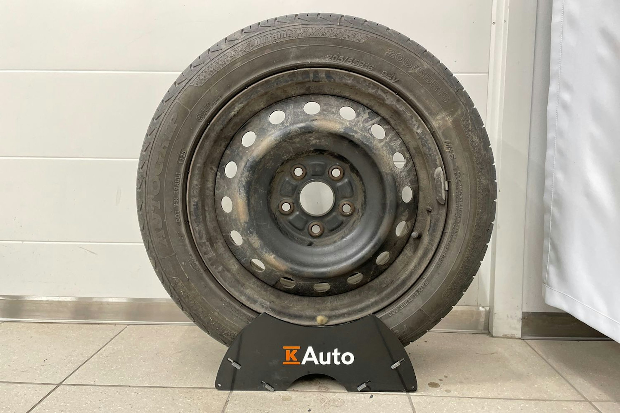 Harmaa Toyota Corolla 2008 kuva 23.