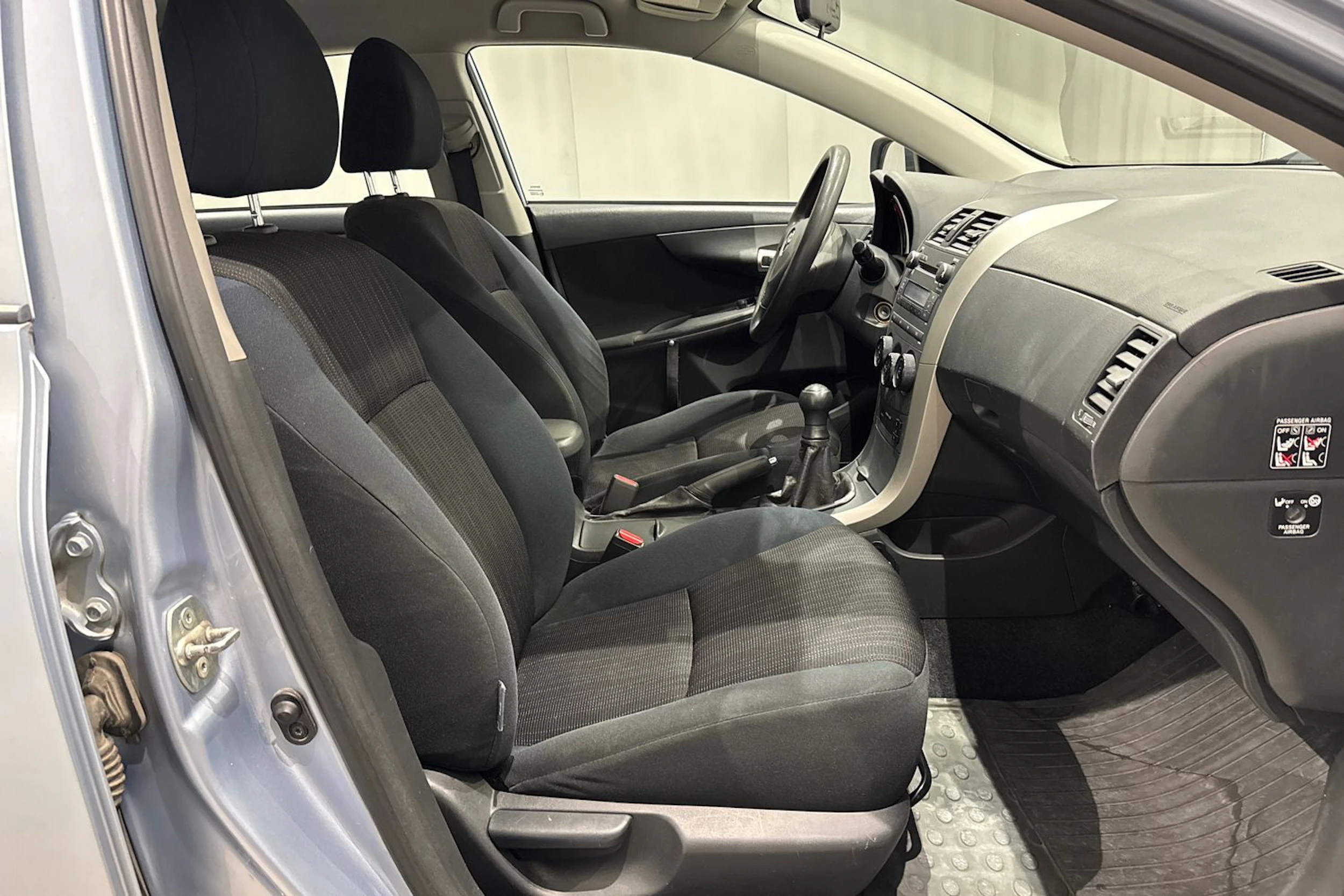 sininen Toyota Corolla 2008 kuva 13.