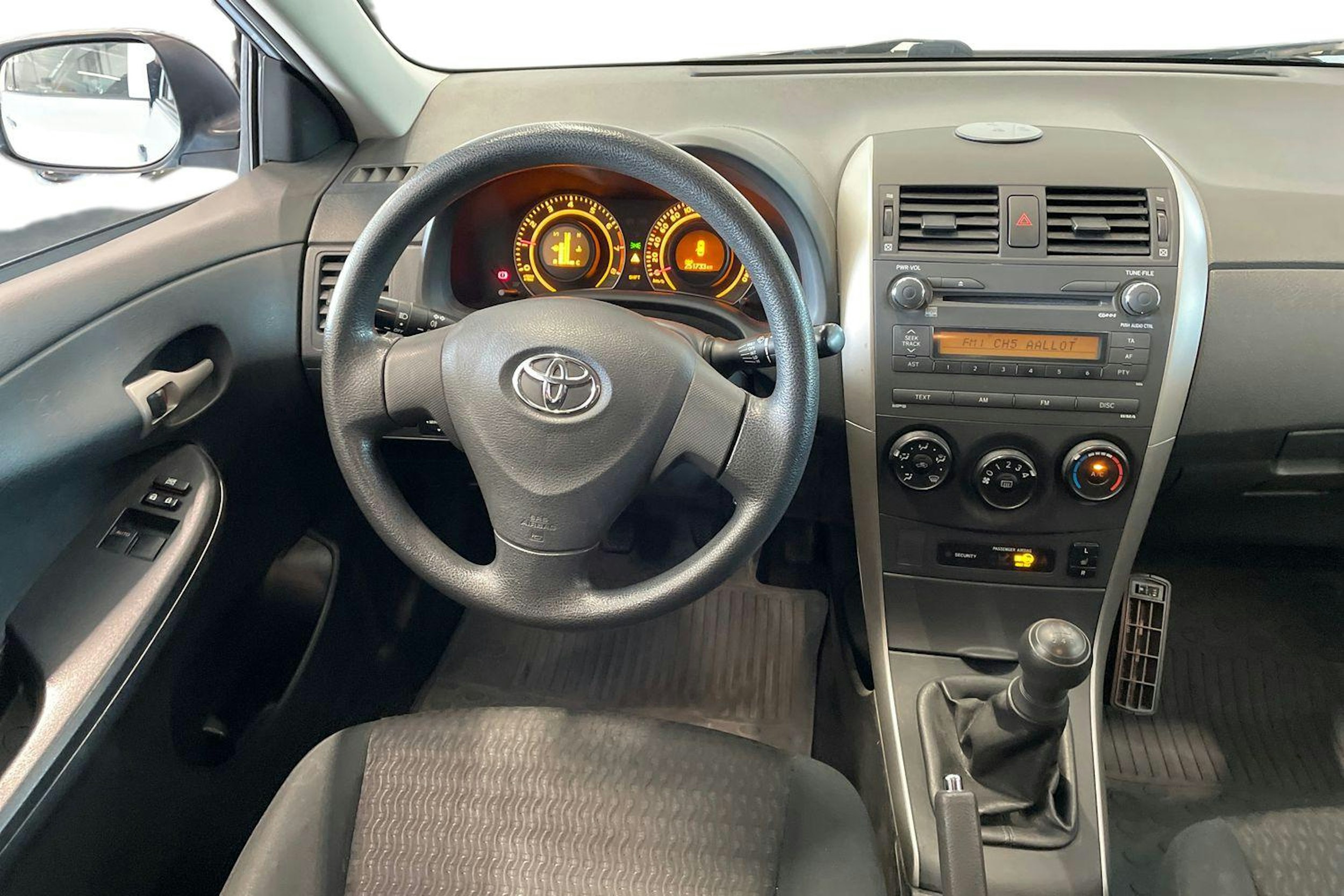 sininen Toyota Corolla 2008 kuva 9.