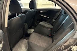 harmaa Toyota Corolla 2008 kuva 10.