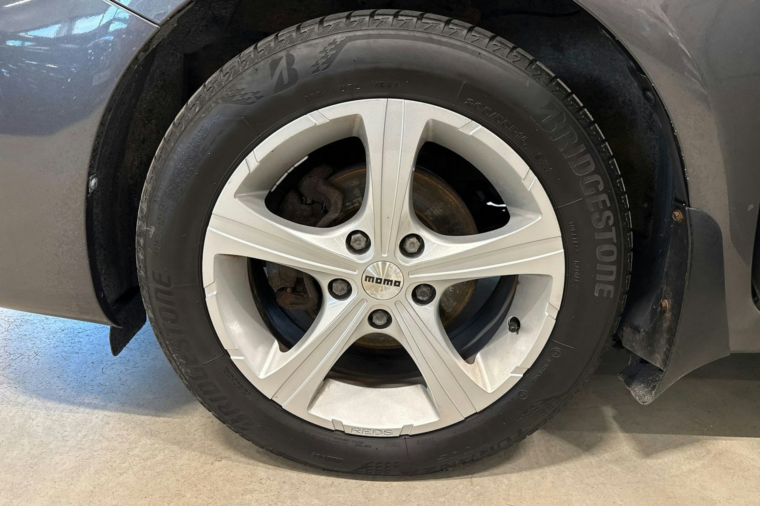 harmaa Toyota Corolla 2008 kuva 11.