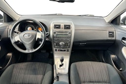 musta Toyota Corolla 2008 kuva 7.