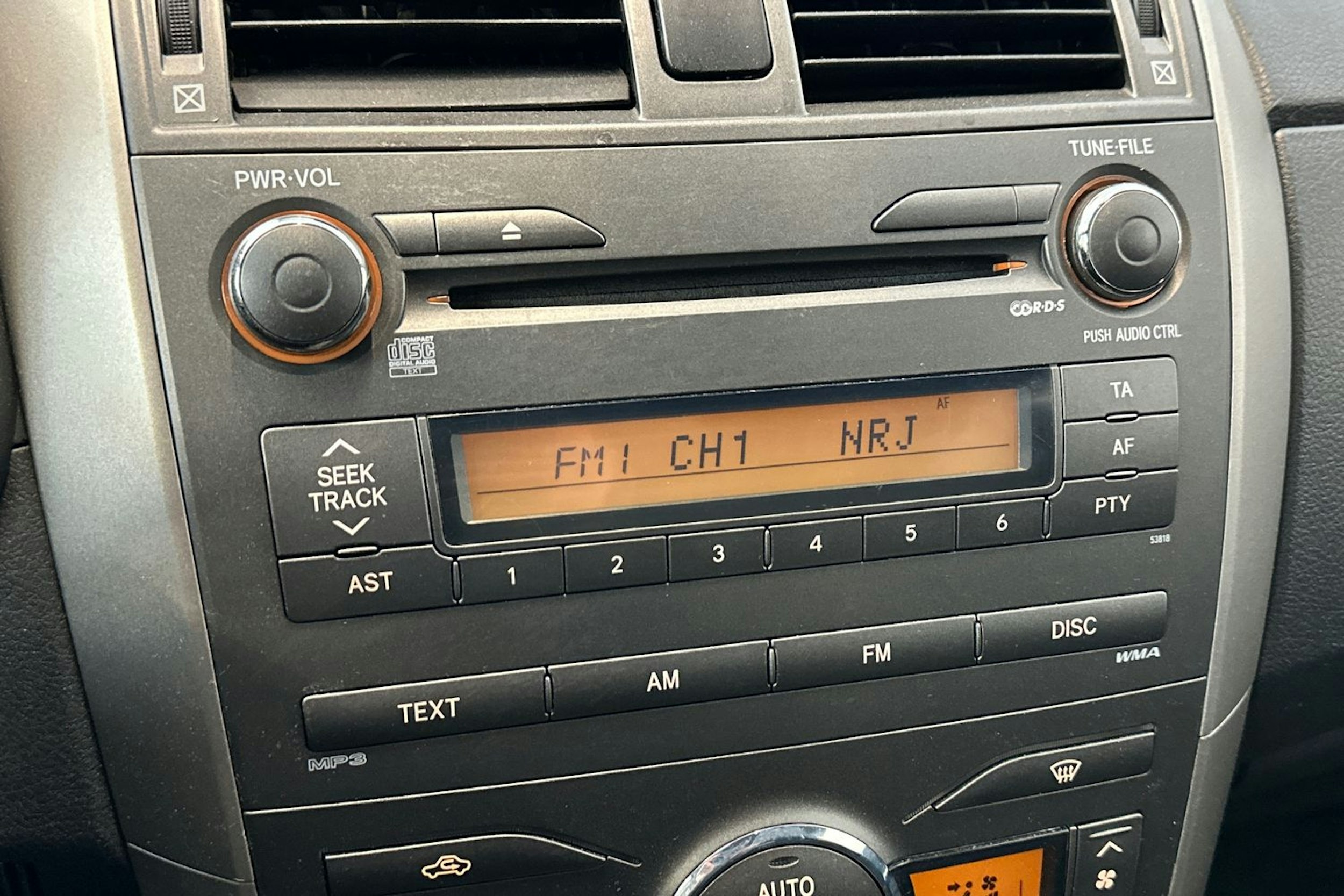 musta Toyota Corolla 2008 kuva 16.