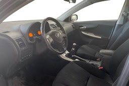 musta Toyota Corolla 2008 kuva 3.