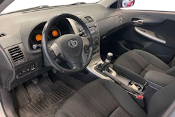 hopea Toyota Corolla 2008 kuva 7.