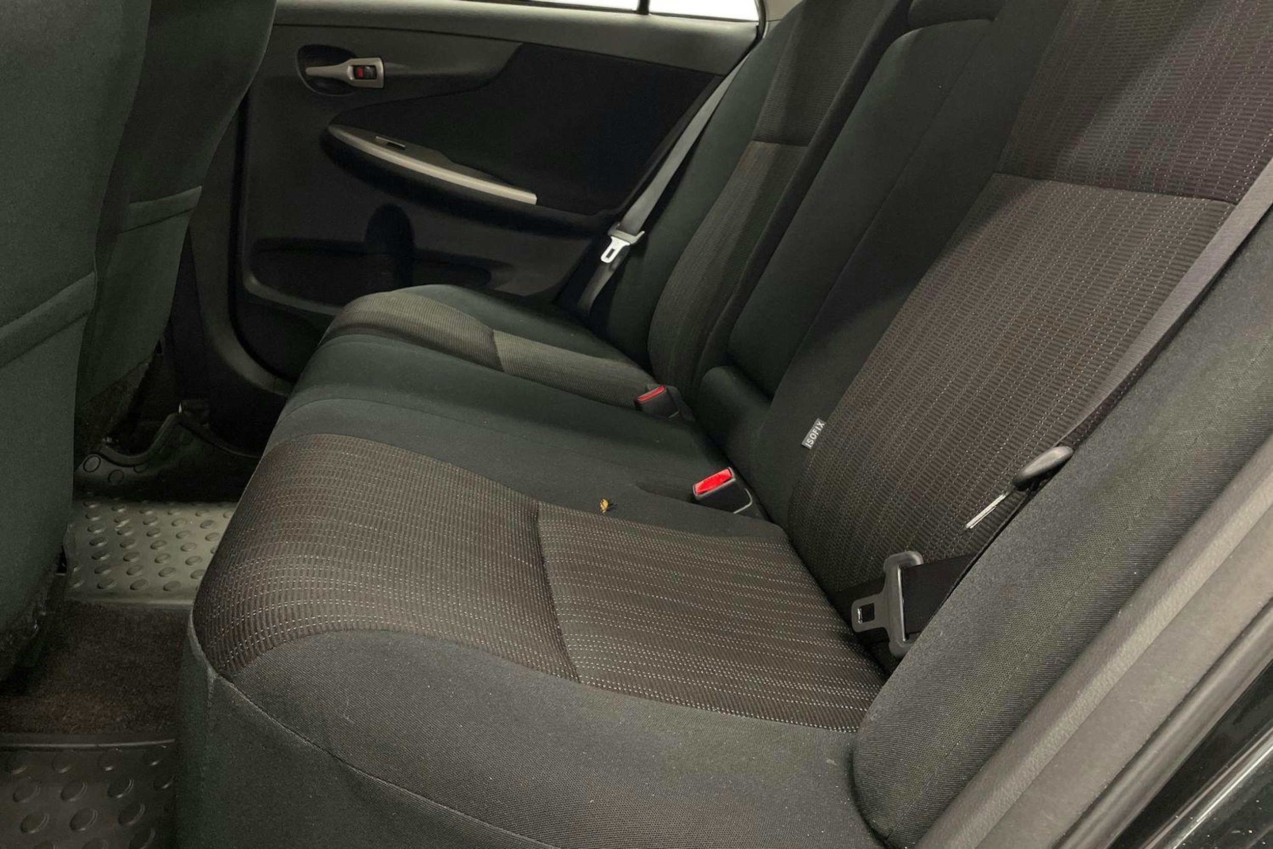 musta Toyota Corolla 2008 kuva 10.