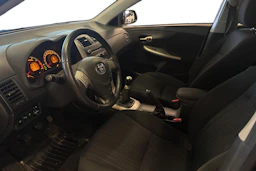 harmaa Toyota Corolla 2009 kuva 3.