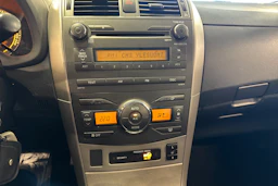 harmaa Toyota Corolla 2009 kuva 5.
