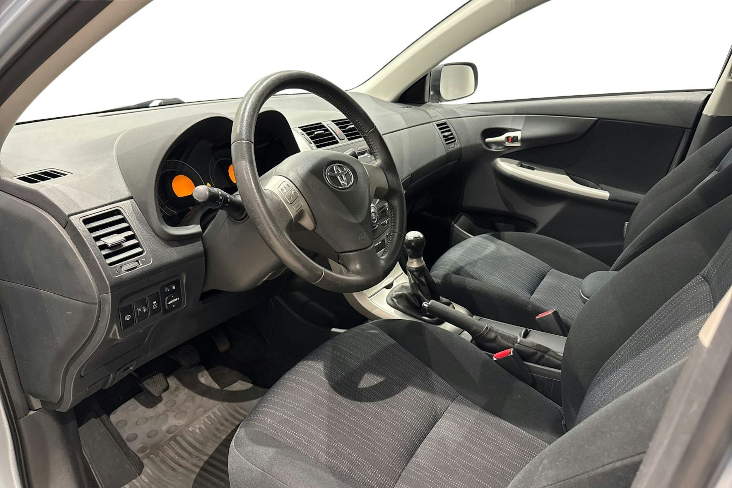 sininen Toyota Corolla 2009 kuva 7.