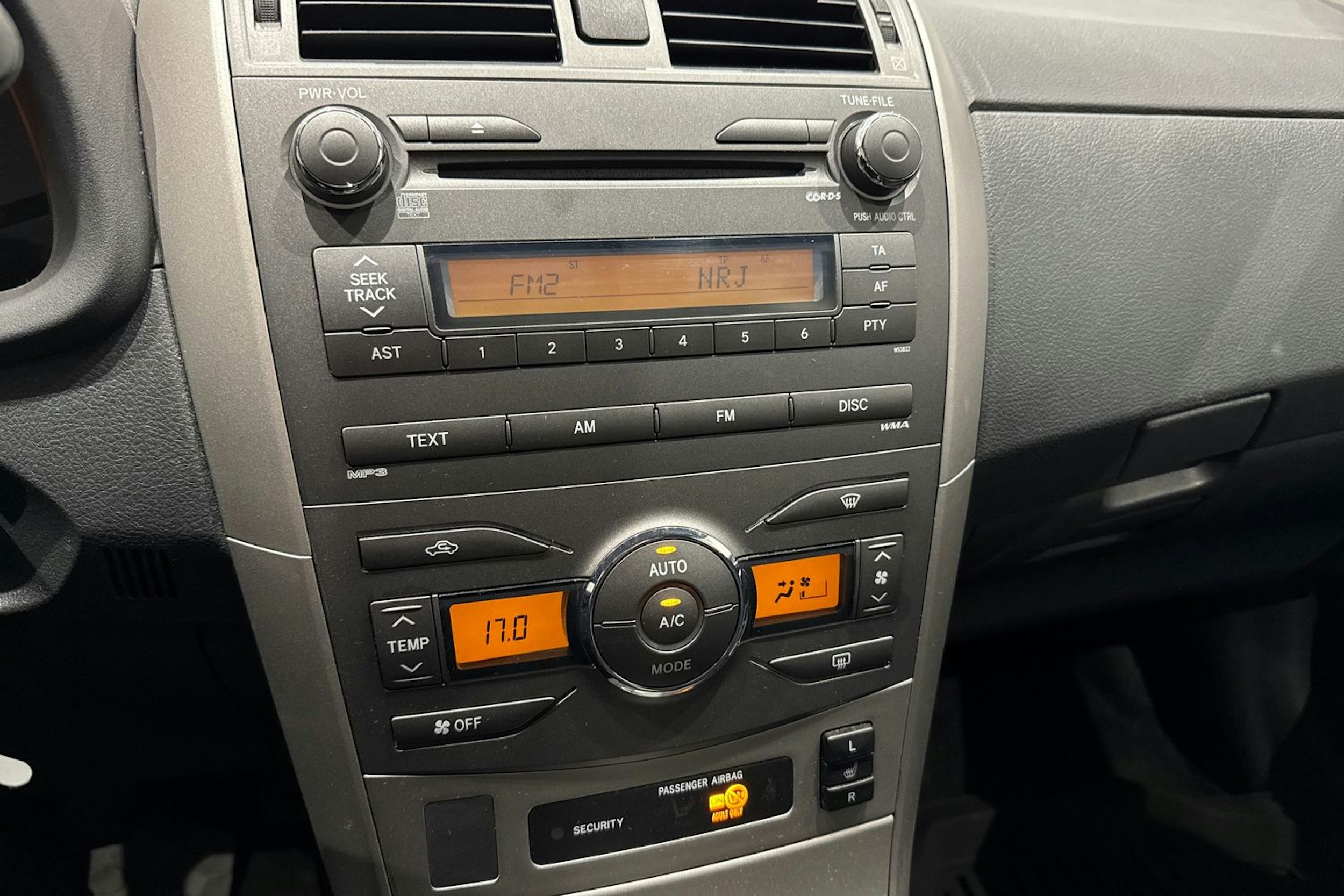 sininen Toyota Corolla 2009 kuva 18.
