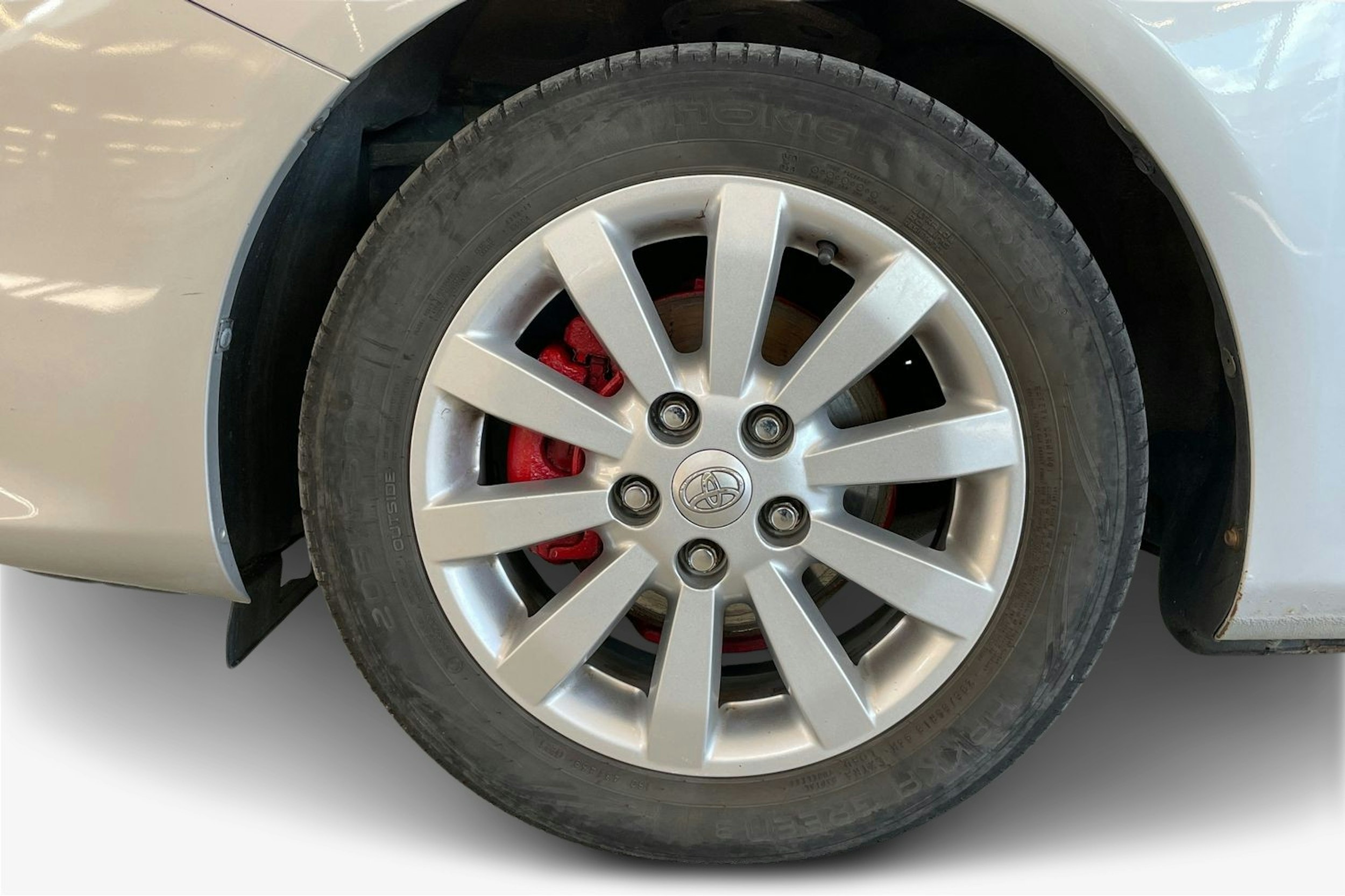Hopea Toyota Corolla 2010 kuva 11.