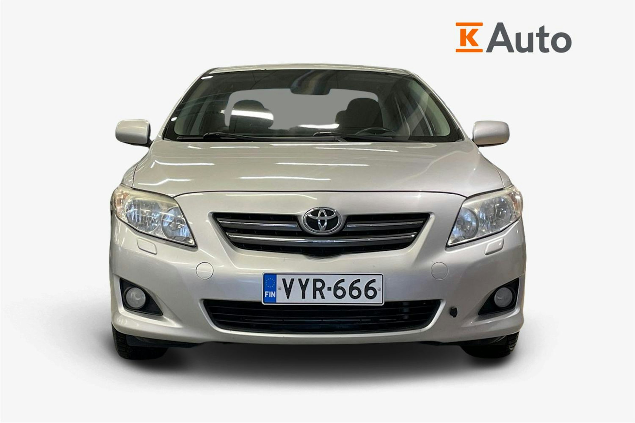 Hopea Toyota Corolla 2010 kuva 5.