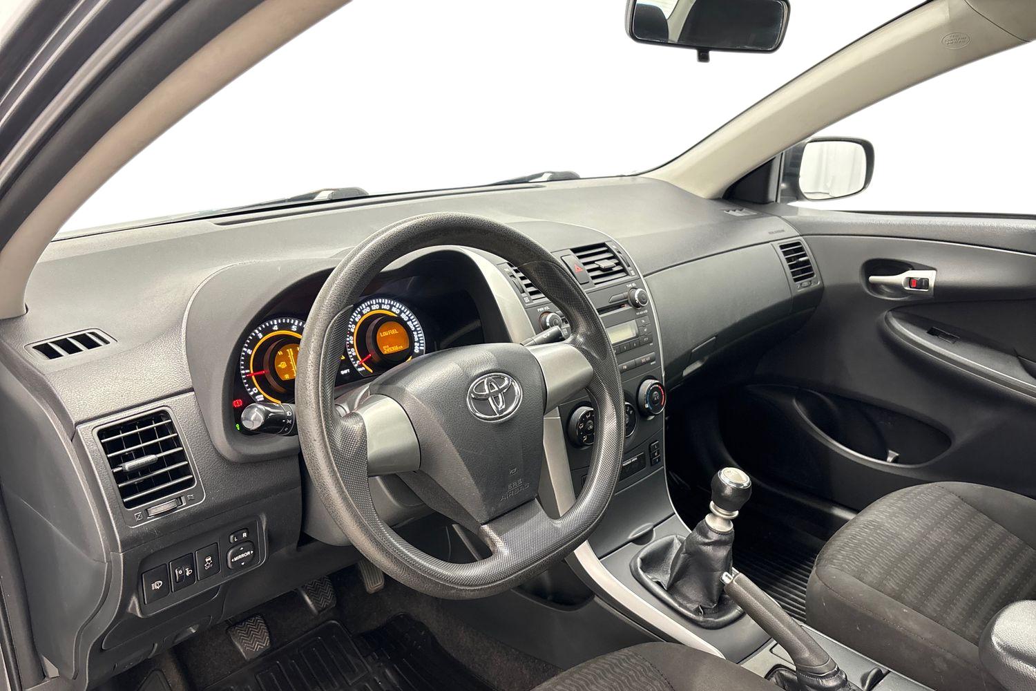 Toyota Corolla 2010, bild 6/15