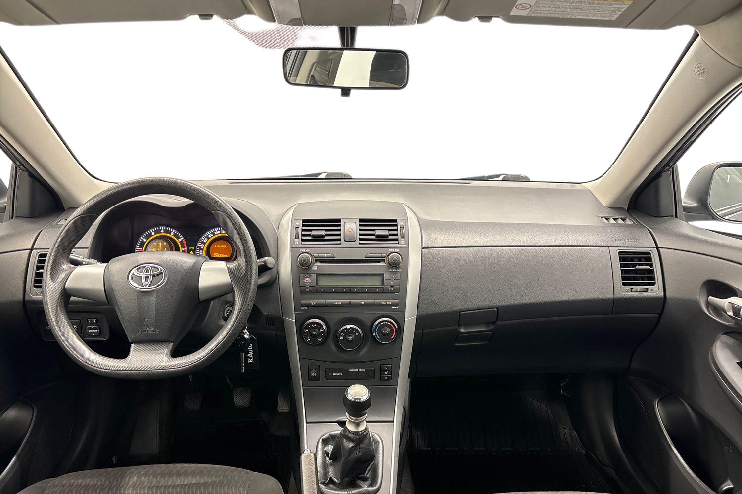 Toyota Corolla 2010, bild 7/15