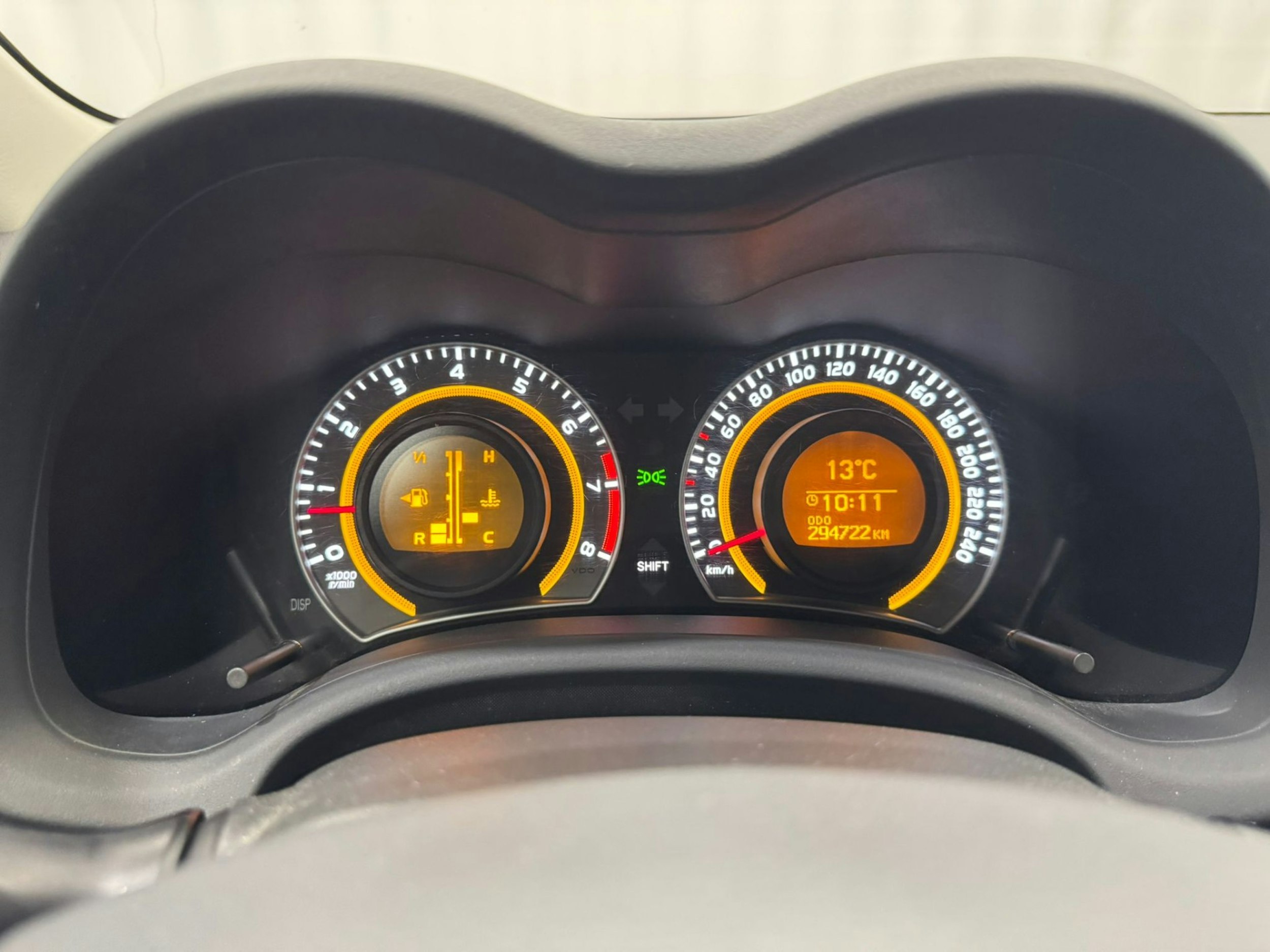 valkoinen Toyota Corolla 2011 kuva 11.