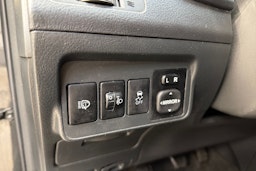 musta Toyota Corolla 2011 kuva 15.