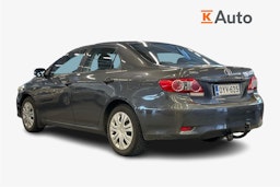 harmaa Toyota Corolla 2011 kuva 2.
