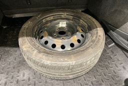 harmaa Toyota Corolla 2011 kuva 10.