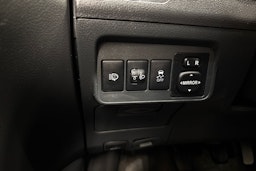 punainen Toyota Corolla 2011 kuva 18.