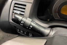 punainen Toyota Corolla 2011 kuva 19.