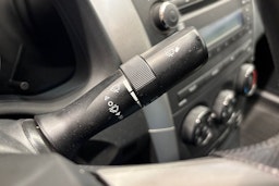 punainen Toyota Corolla 2011 kuva 20.