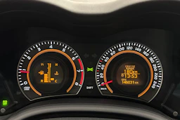 punainen Toyota Corolla 2012 kuva 13.
