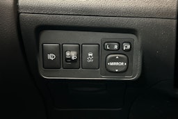 harmaa Toyota Corolla 2012 kuva 15.