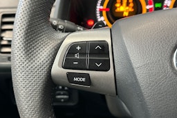 harmaa Toyota Corolla 2012 kuva 16.