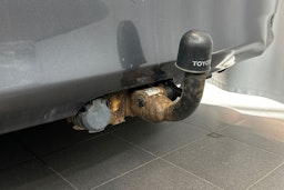 harmaa Toyota Corolla 2012 kuva 24.
