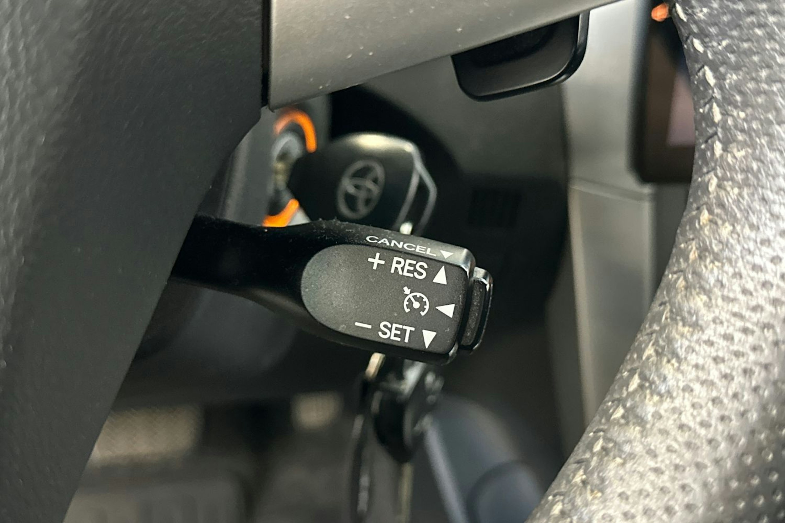 hopea Toyota Corolla 2012 kuva 19.