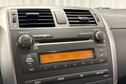 Sininen Toyota Corolla 2012 kuva 15.