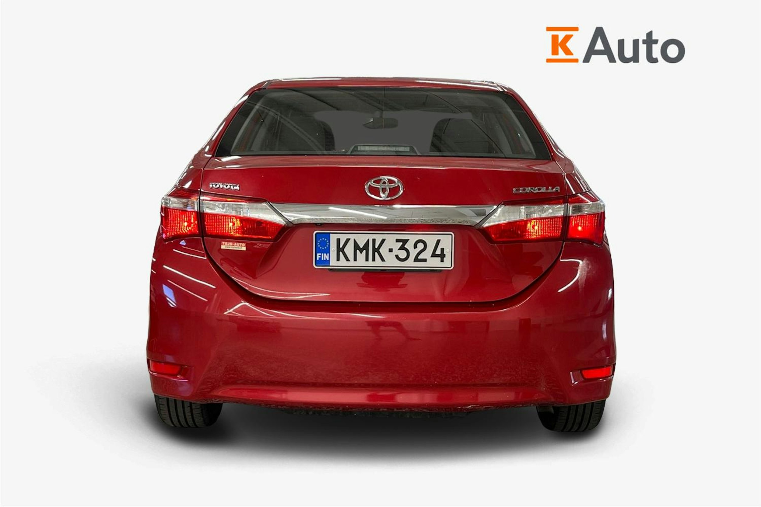 punainen Toyota Corolla 2013 kuva 3.