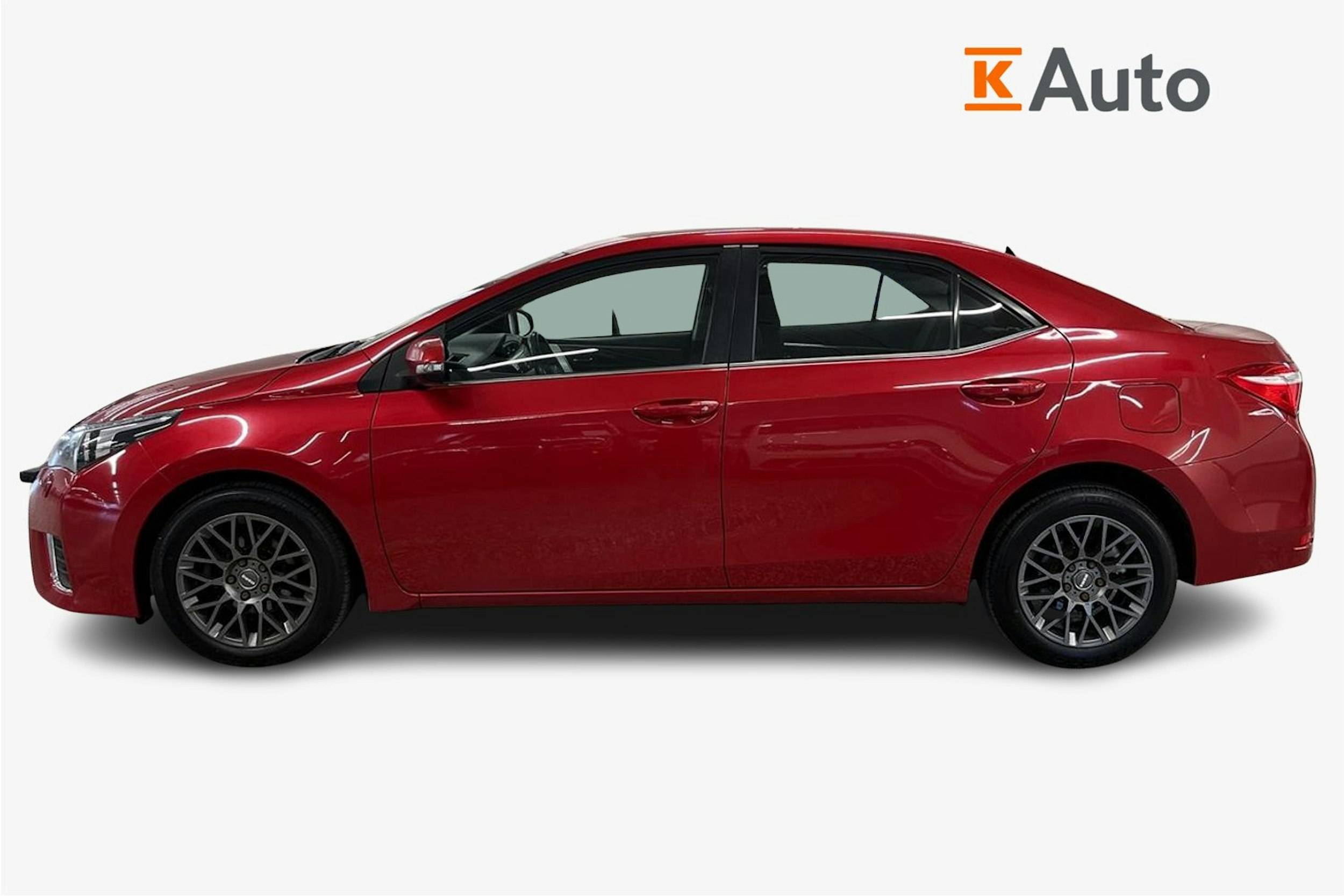 punainen Toyota Corolla 2013 kuva 6.