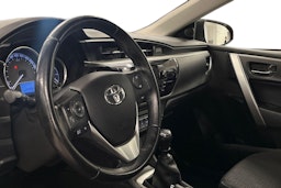 punainen Toyota Corolla 2013 kuva 7.