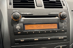 harmaa Toyota Corolla 2013 kuva 16.