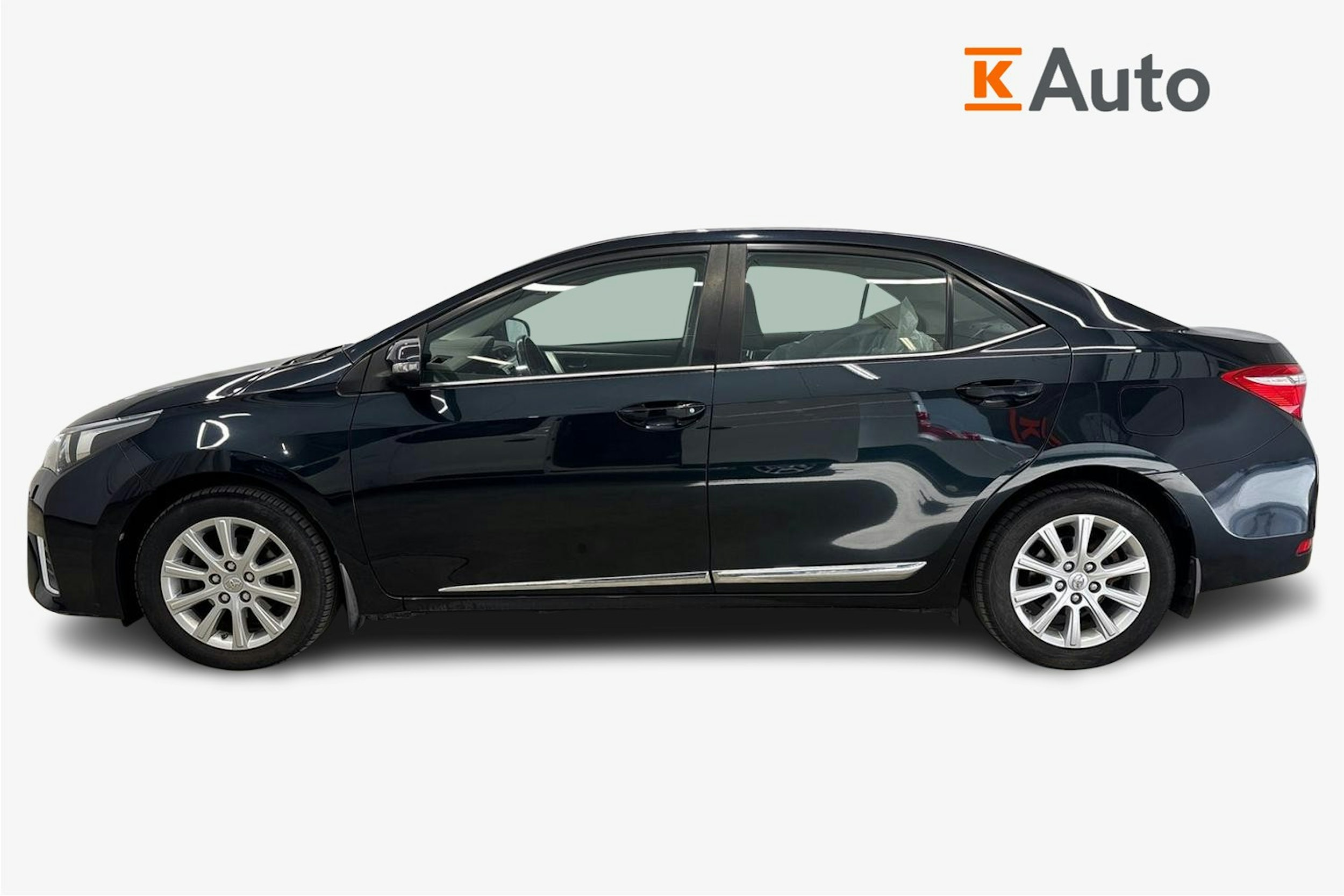 harmaa Toyota Corolla 2014 kuva 6.