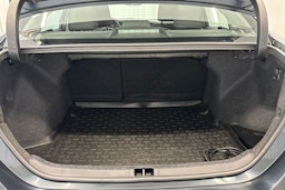 harmaa Toyota Corolla 2014 kuva 14.