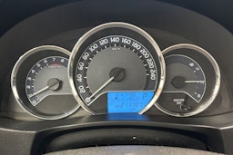 harmaa Toyota Corolla 2014 kuva 19.