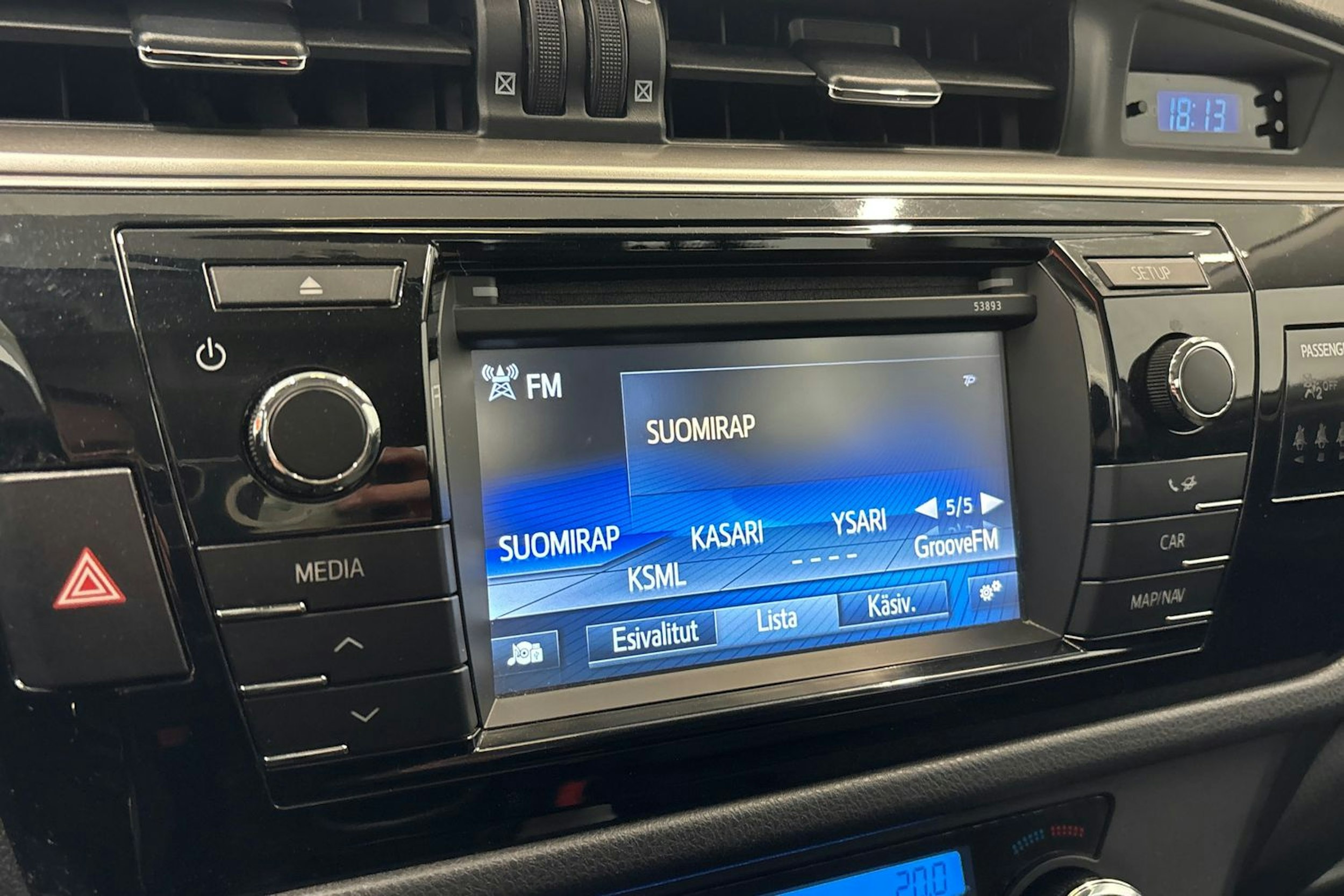 harmaa Toyota Corolla 2014 kuva 21.