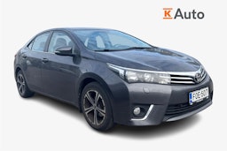 harmaa Toyota Corolla 2015 kuva 1.