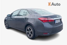 harmaa Toyota Corolla 2015 kuva 2.