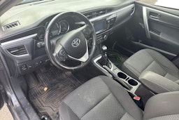 harmaa Toyota Corolla 2015 kuva 3.