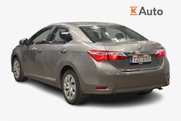 ruskea (beige) Toyota Corolla 2015 kuva 2.