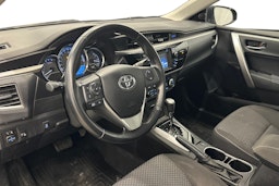 ruskea (beige) Toyota Corolla 2015 kuva 6.